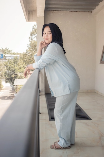 Laviera One Set - Polos Biru